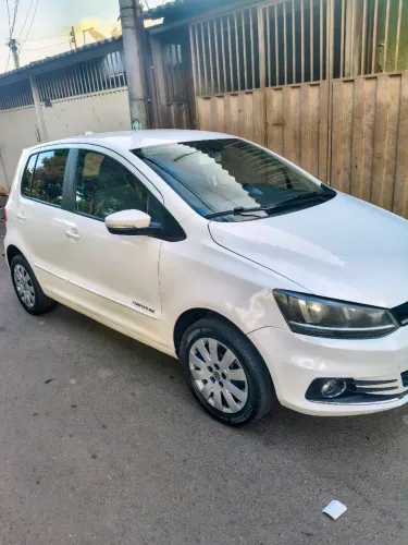 Volkswagen Fox Comfortline 1.0 Flex 12V 5P 2017