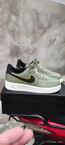 Nike Air Force 1 '07 LV8 Metallic Swoosh Pack