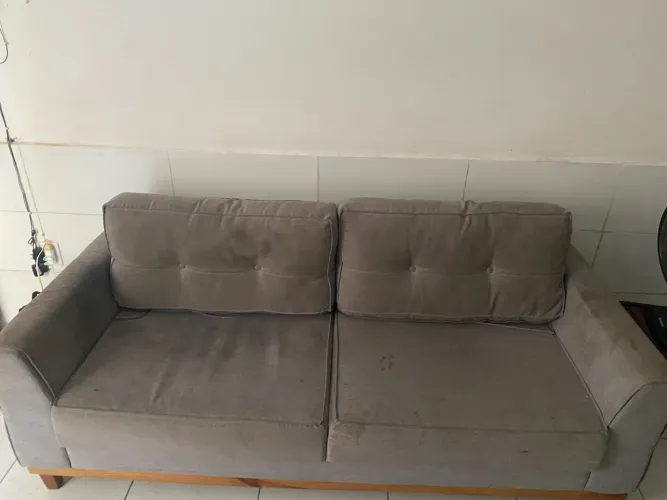 Sofá 2 lugares