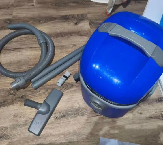 Urgente aspirador electrolux