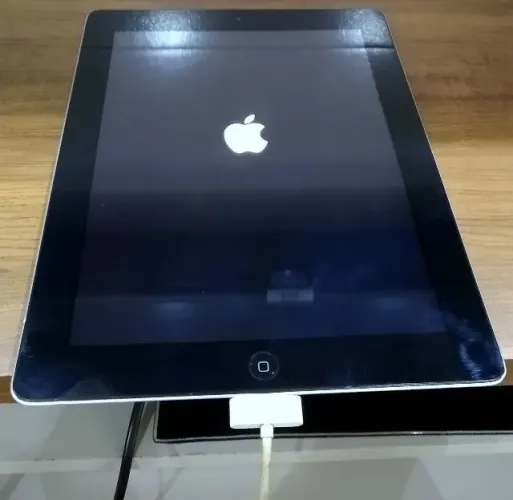 iPad Apple A1395 - Liga, Fica no Logo da Apple