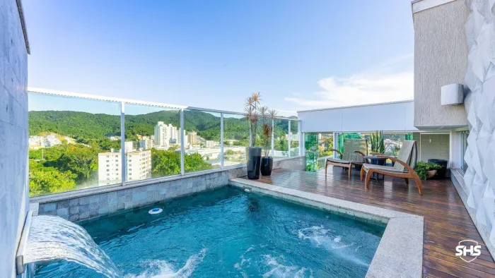 Cobertura com 3 dormitórios à venda, 204 m² por R$ 2.690.000,00 - Velha - Blumenau/SC