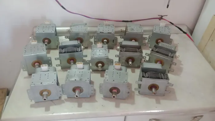Magnetron para microondas
