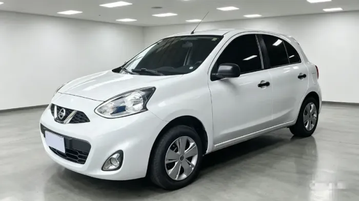 Nissan March 1.0 12V Flex 5P 2016