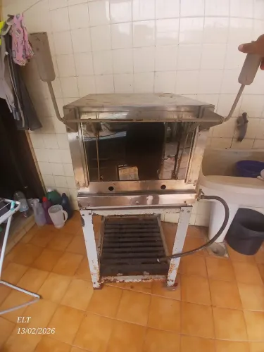 Forno com Pedra a gás 300,00