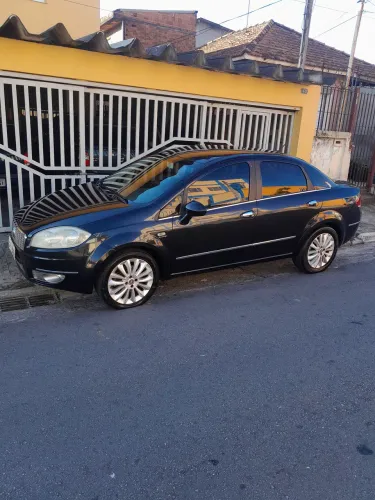 Fiat Linea Absolute 1.9/1.8 Flex Dualogic 4P 2012