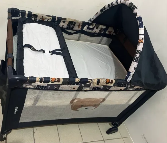 Berço portátil, Acompanha Colchão