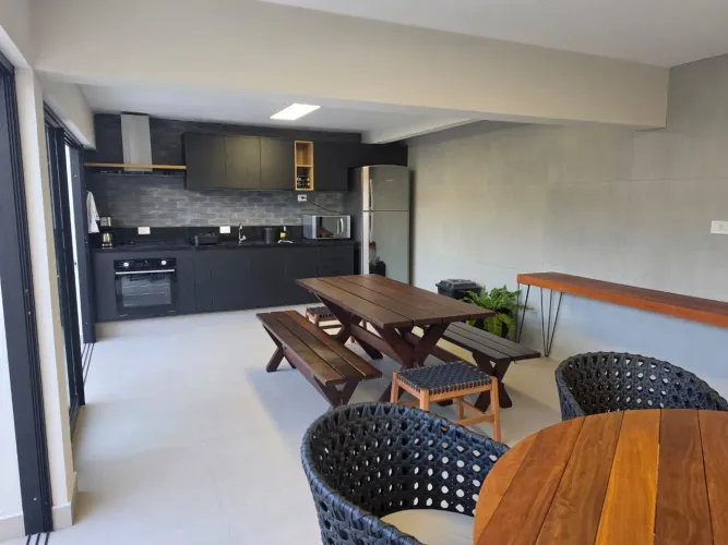 Casa com 3 dormitórios à venda, 300 m² - Vila Jardini - Sorocaba/SP