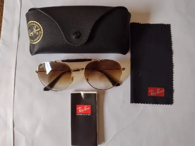 Óculos da Ray Ban, original, modelo RB 3640, Tamanho P, (com batedor), unissex. Leiam todo