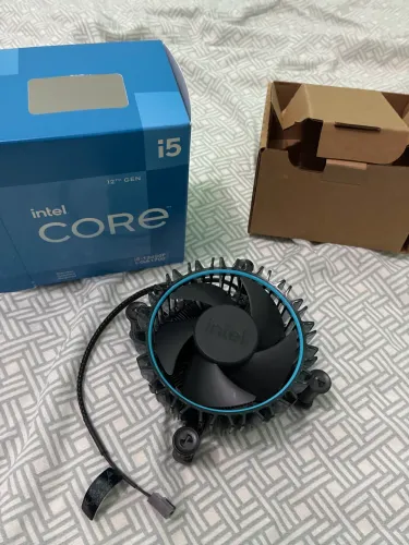 Cooler Intel novo