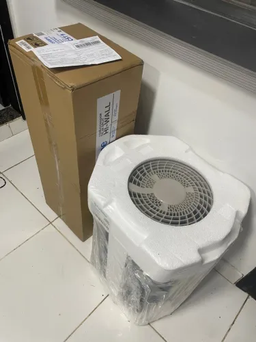 AR CONDICIONADO NUNCA USADO