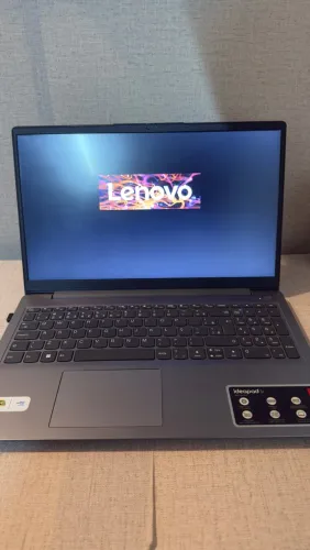 Notebook Lenovo IdeaPad 3i i3 11ª Geração SSD 256GB 4GB Full HD