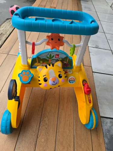 Andador da fisher price