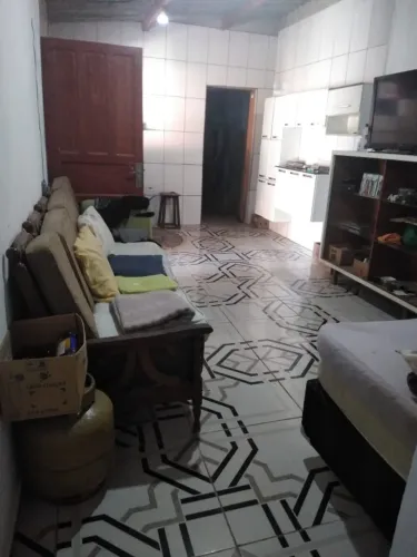 Linda Chácara Araçoiaba da Serra, 340 m², 2 Quartos, 2 Banheiros, próx. Asfalto, Doc. Ok,