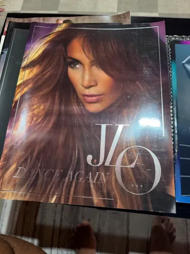 Jennifer Lopez tour book