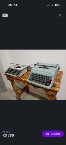 Máquina de escrever outra de brinde