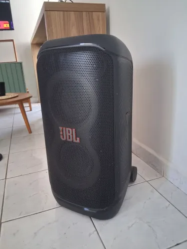 Caixa JBL 320