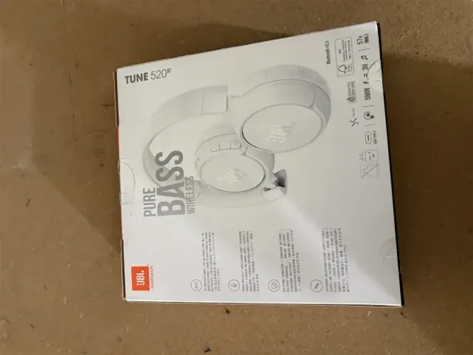 Fone de Ouvido JBL Tune 520BT Bluetooth Branco - Novo Lacrado