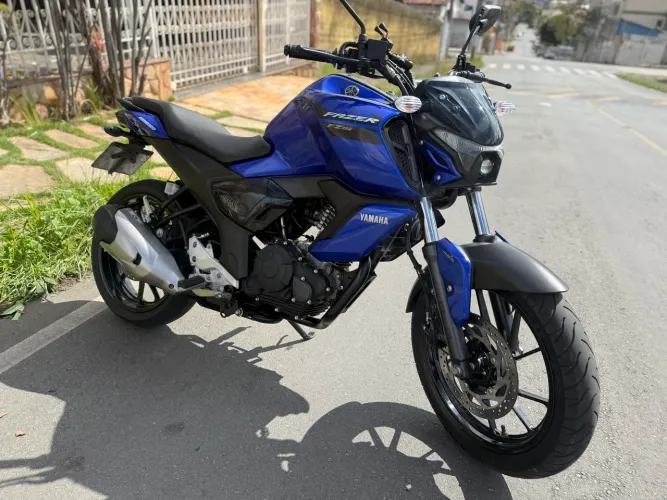 Yamaha FZ15 2023 | Mais de R$ 2.000 Abaixo da FIPE | Único Dono