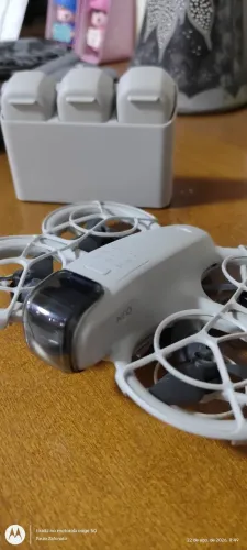 DJI NEO 