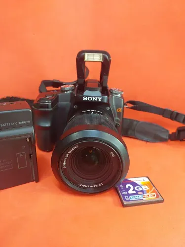 Câmera Sony Alfa A100 funcionando perfeitamente