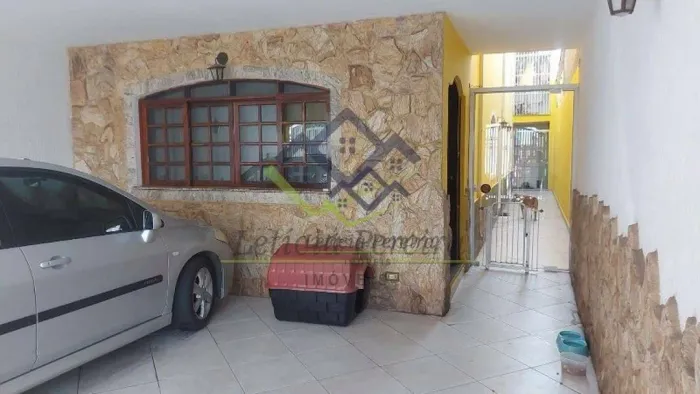 Casa com 4 quartos à venda, 220 m² por R$ 650.000 - Vila Urupês - Suzano/SP