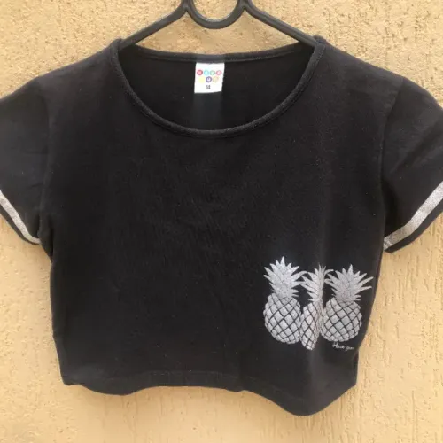 Cropped Infantil Preto Com Abacaxi Da Marca Have Fun