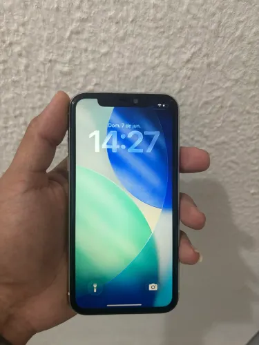 iPhone 11