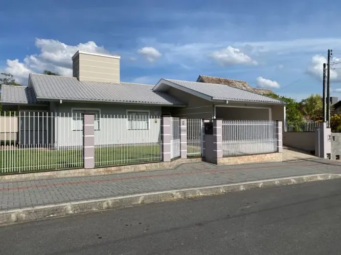 Casa TIMBÓ - SC