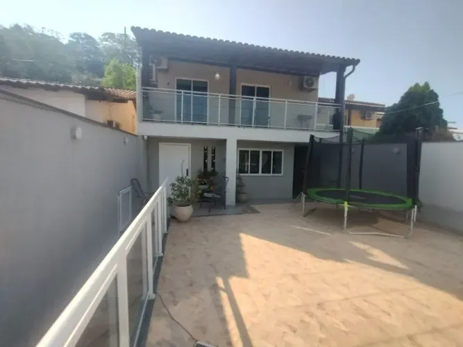 Casa para venda tem 130 metros quadrados com 4 quartos em Quissamã - Itaboraí - Rio de Jan