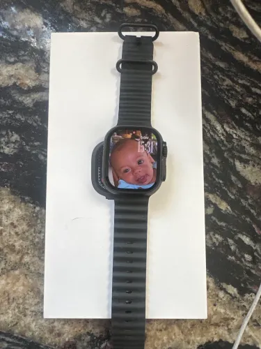 Apple Watch Ultra 2 49mm titânio