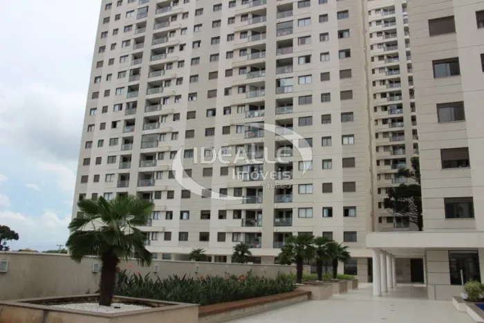 Apartamento com 2 quartos para alugar por R$ 2800.00, 70.20 m2 - CAPAO RASO - CURITIBA/PR