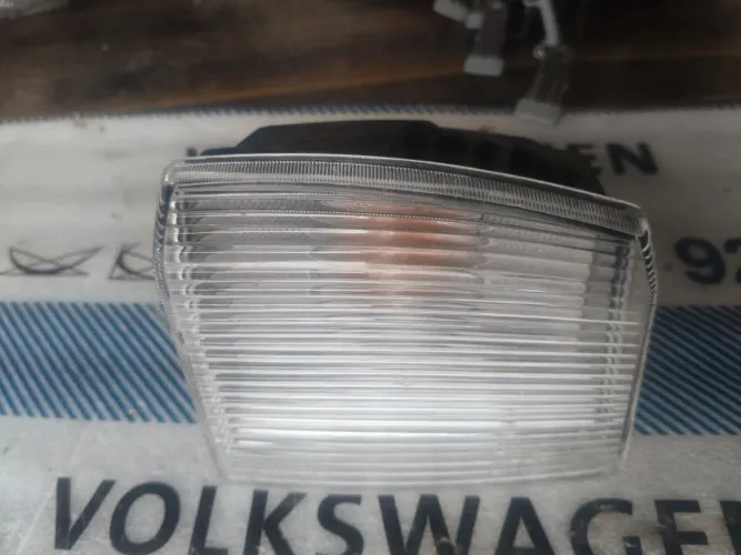 Pisca seta original direito cibie novo VW Santana até 91.