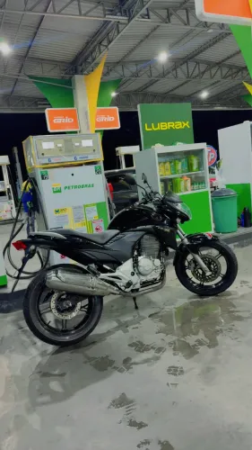 Moto de procedência 