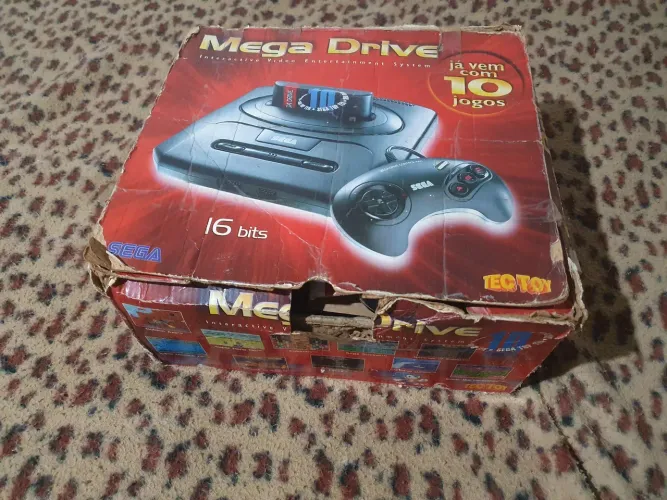 Vendo SEGA Megadrive tectoy com caixa edição com 10 jogos