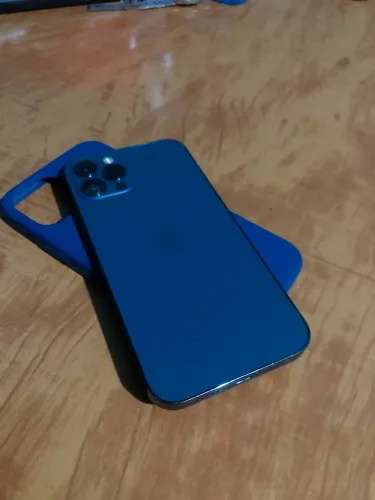 VENDO OU TROCO IPHONE 12 PRO