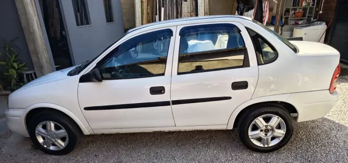 Chevrolet Corsa Sedan 1.0 MPFI 8V 71cv 4P 2004