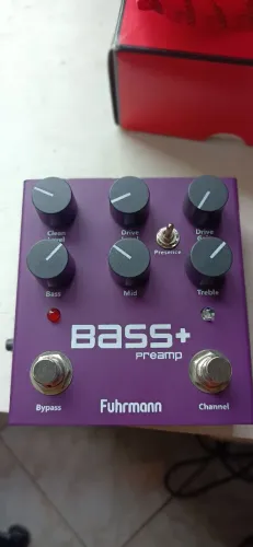 Pedal pré amp para baixo Fuhrmann Bass+