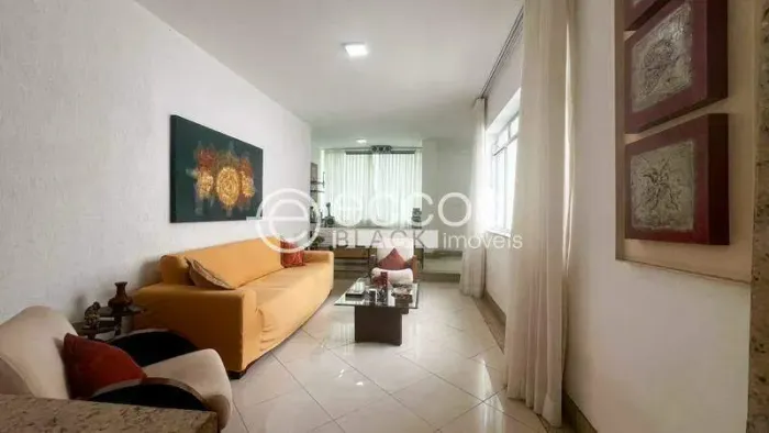 Casa à venda, 7 quartos, 1 suíte, 3 vagas, São Lucas - Belo Horizonte/MG