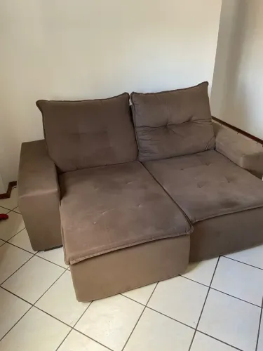 Vendo sofá retrátil com 3 meses de uso