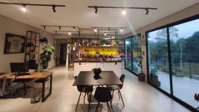Casa para LOCAÇÃO , localizado no Bairro CHAMPIRRA, em Jundiaí/SP.