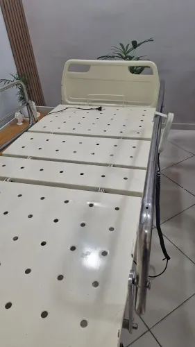 Cama hospitalar elétrica 