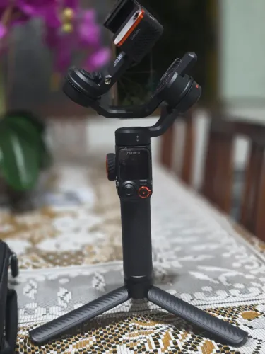 Gimbal Hohem M7 - estabilizador celular