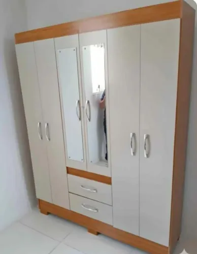 Guarda roupa