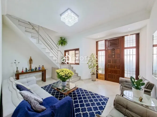 Casa à venda, 5 quartos, 3 suítes, 3 vagas, Colégio Batista - Belo Horizonte/MG