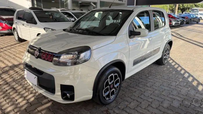 Fiat Uno Sporting Dualogic 1.4 EVO Flex 8V 4P 2016