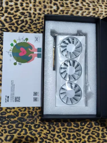 Xfx Mercury Amd Radeon Rx 9060xt 16gb Oc White Gaming Edition