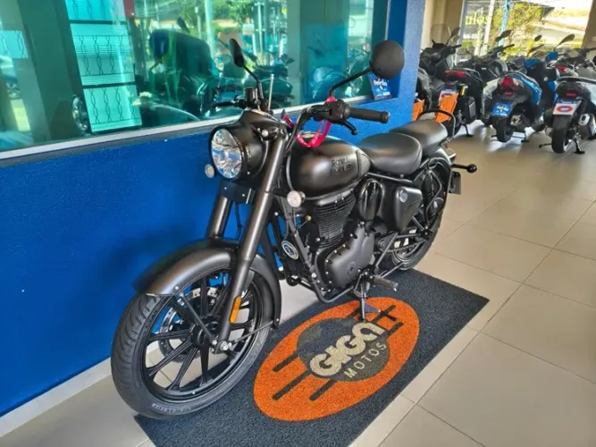 ROYAL ENFIELD CLASSIC 350 2025/2026
