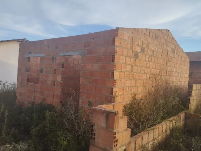 Terreno com casa em ponto de madeira no povoado são José em Japaratuba...