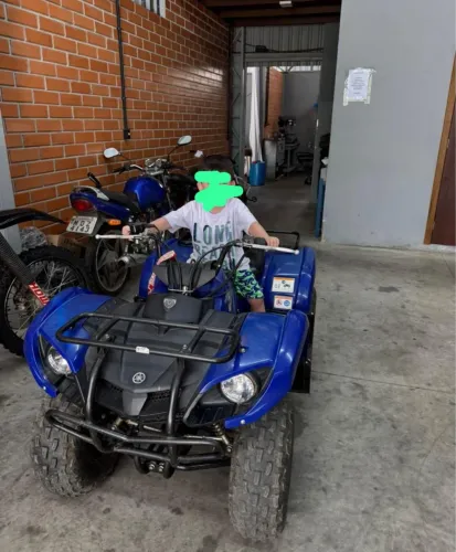 Quadriciclo Yamaha Grizzly 125 2011 Azul